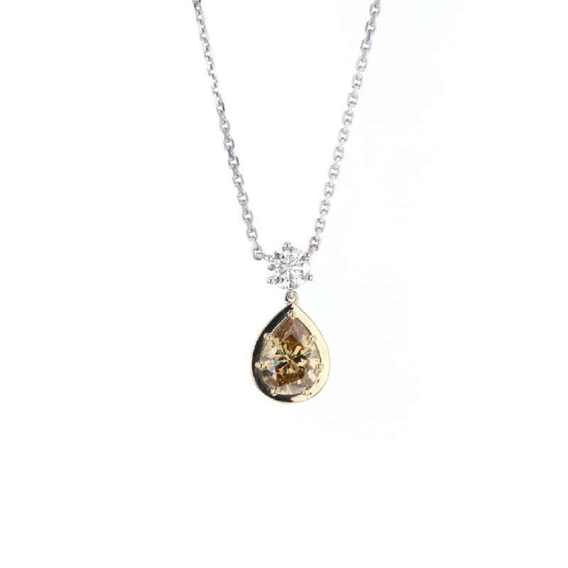 ladies necklace shell polished-0.71 ct Diamond & 2.07 ct Pear Diamond Pendant Necklace