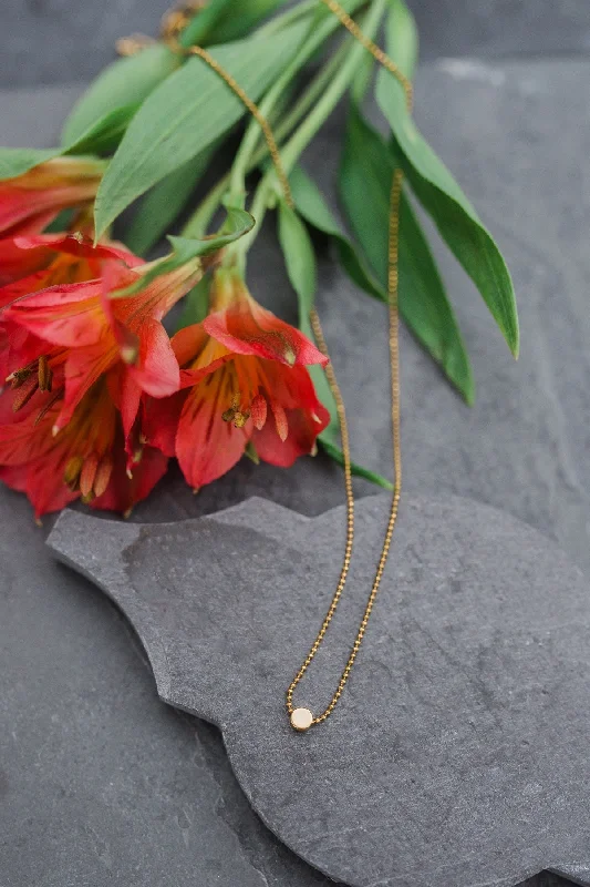 ladies necklace mother’s classic-Gold Petite Circle Necklace