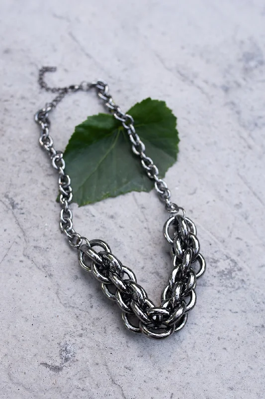 ladies necklace fall trendy-Dark Steel Grey Chain Necklace