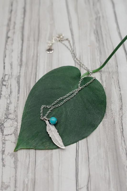 ladies necklace mother’s polished-Silver Feather Necklace